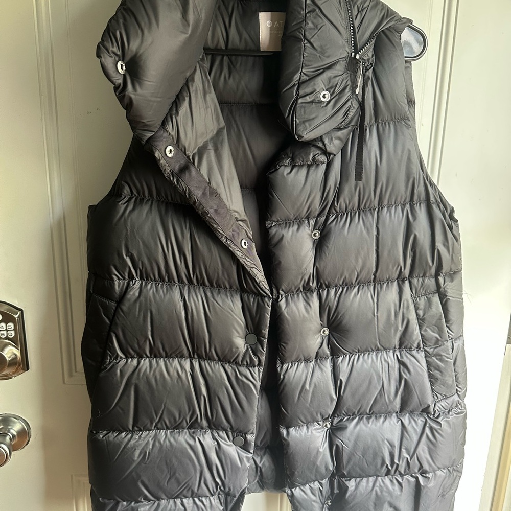 Athleta Black Puffer Vest